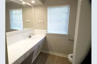 8715 Ilona Lane, Houston, TX 77025 - Photo 3