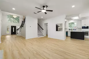 12534 Honor Park Dr, Houston, TX 77065 - Photo 9