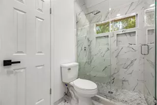 12534 Honor Park Dr, Houston, TX 77065 - Photo 33