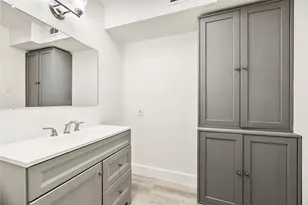13194 Trail Hollow Dr, Houston, TX 77079 - Photo 13