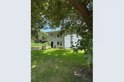 1222 4th Ave N, Texas City, TX 77590 - Photo 1