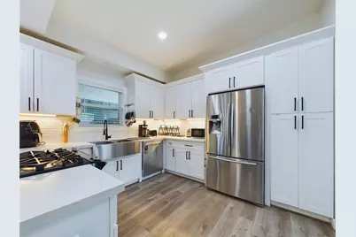 7609 Amelia Road, Houston, TX 77055 - Photo 3