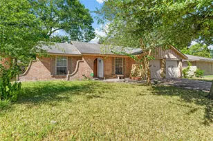 9319 Jaywood Dr, Houston, TX 77040 - Photo 3