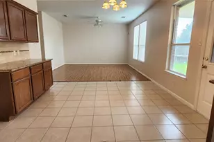 9710 Fieldbloom Ln, Sugar Land, TX 77498 - Photo 7