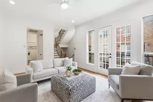 1110 Birdsall St, Houston, TX 77007 - Photo 1