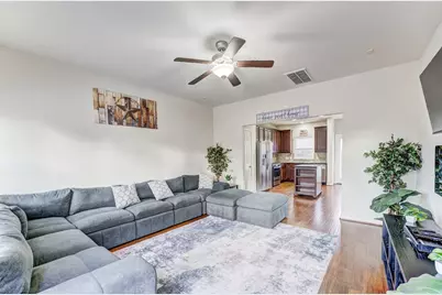 5124 Pinemont Place, Houston, TX 77092 - Photo 5