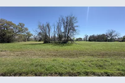 743 Rancho Chico Court, Angleton, TX 77515 - Photo 3