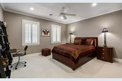 9018 Bace Drive, Houston, TX 77055 - Photo 45