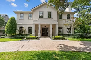 9018 Bace Dr, Houston, TX 77055 - Photo 1
