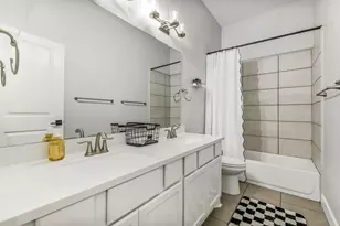 10015 Goliad Dr, Mont Belvieu, TX 77523 - Photo 35