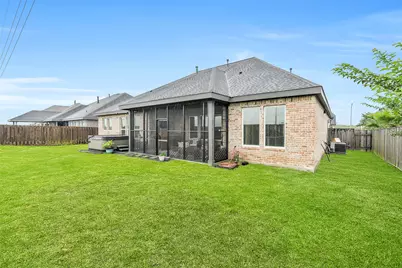 10015 Goliad Drive, Mont Belvieu, TX 77523 - Photo 41