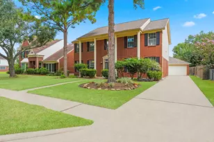 17518 Rustling Aspen Ln, Houston, TX 77095 - Photo 3