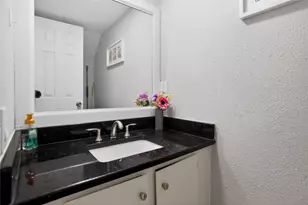 11710 Southlake Dr, Houston, TX 77077 - Photo 13