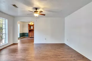 1215 Briar Ln, Wharton, TX 77488 - Photo 7