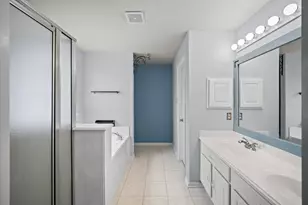 9306 Alzaada Ln, Houston, TX 77070 - Photo 17