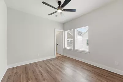 1942 Purswell Road, Houston, TX 77055 - Photo 23