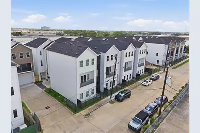 1942 Purswell Road, Houston, TX 77055 - Photo 3