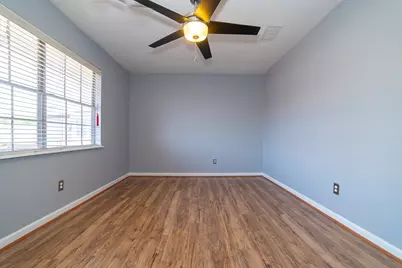 4866 Milwee Street #22, Houston, TX 77092 - Photo 13