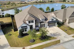 10222 Coastal Ct, Rosharon, TX 77583 - Photo 41