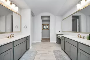 10222 Coastal Ct, Rosharon, TX 77583 - Photo 31