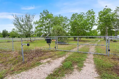 3650 Rivers Road, Pearland, TX 77578 - Photo 1