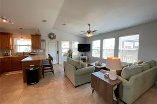 975 Fisherman Dr S, Galveston, TX 77650 - Photo 13