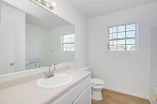 424 S Avenue B, Freeport, TX 77541 - Photo 21