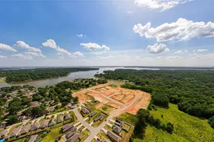 13055 Sorrento Bay Dr, Willis, TX 77318 - Photo 11