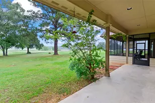 318 Jamestown Rd, Trinity, TX 75862 - Photo 33