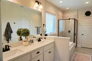 4202 ANGEL LANDING CT, Bryan, TX 77802 - Photo 9