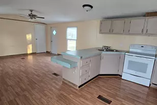 420 County Rd 444, Dayton, TX 77535 - Photo 3