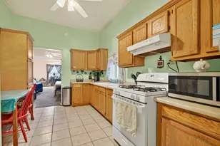 403 E 8th St, Houston, TX 77007 - Photo 13
