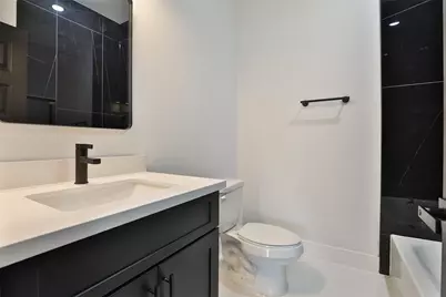 8218 Locksley Road, Houston, TX 77078 - Photo 41