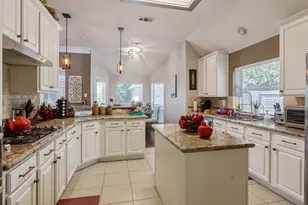 11515 Brown Trail, Tomball, TX 77377 - Photo 13