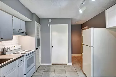 12900 Walden Road #6, Montgomery, TX 77356 - Photo 9