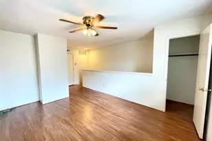 2100 Wilcrest Dr, Houston, TX 77042 - Photo 11