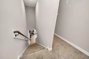 8719 Compton St, Houston, TX 77016 - Photo 19