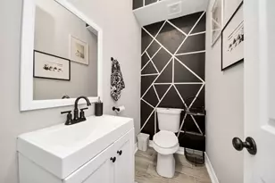 8719 Compton St, Houston, TX 77016 - Photo 5