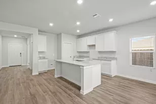 8021 Aquamarine Ct, Texas City, TX 77591 - Photo 7