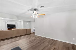 2402 Hodges St, Baytown, TX 77521 - Photo 13
