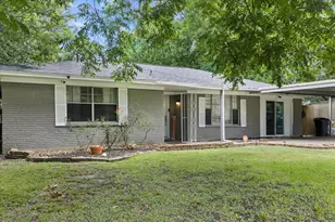 2402 Hodges St, Baytown, TX 77521 - Photo 37