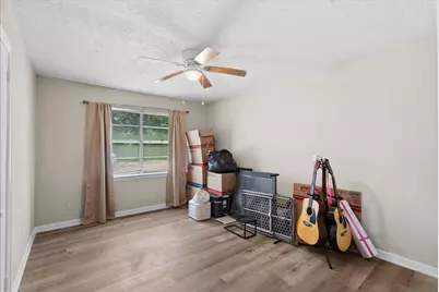 2402 Hodges Street, Baytown, TX 77521 - Photo 17
