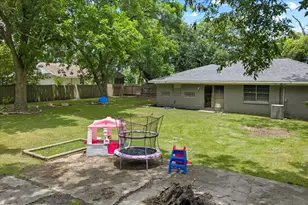 2402 Hodges St, Baytown, TX 77521 - Photo 27