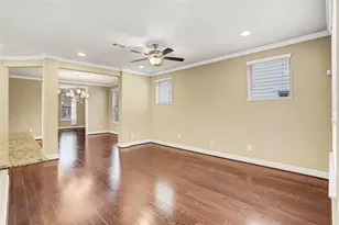 19 Kendrick Pines Blvd, Spring, TX 77389 - Photo 5