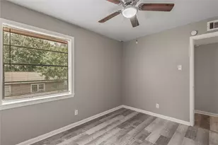 818 University Ave, Huntsville, TX 77320 - Photo 21