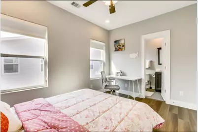 3108 Baer Street, Houston, TX 77020 - Photo 9