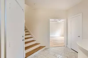 5830 Larkin St, Houston, TX 77007 - Photo 3