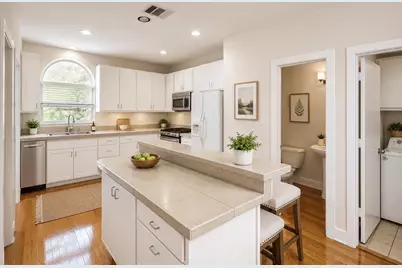 5830 Larkin Street, Houston, TX 77007 - Photo 7