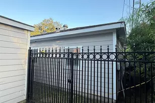 5701 Luna St, Houston, TX 77076 - Photo 47