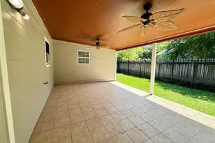 5701 Luna St, Houston, TX 77076 - Photo 29